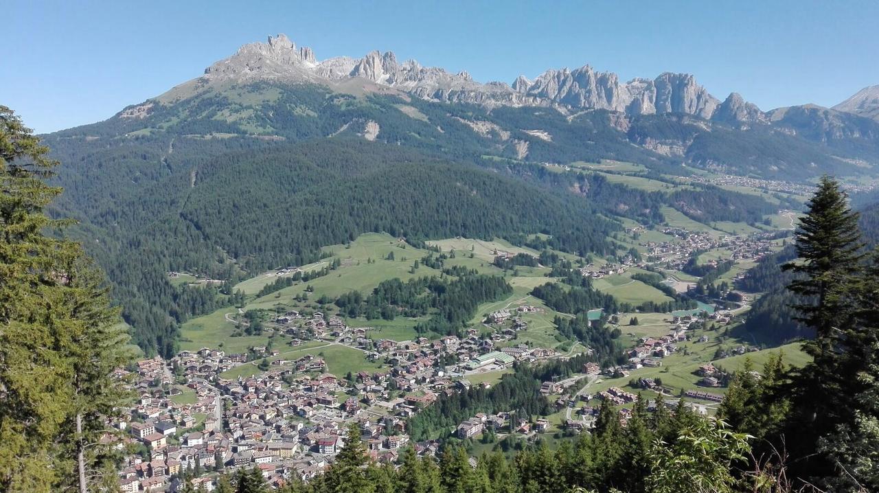 Appartamenti Dolomiti Moena Eksteriør billede
